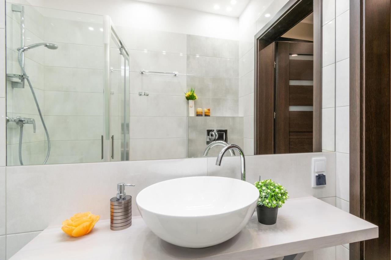 Apartament Paryski Blask - Royal Resort ザコパネ エクステリア 写真